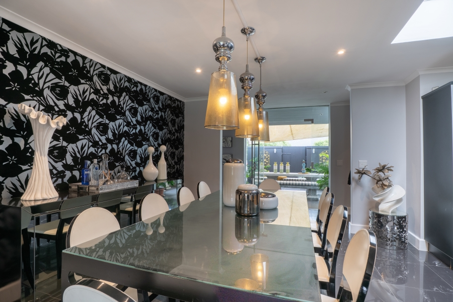 3 Bedroom Property for Sale in Lake Michelle Western Cape